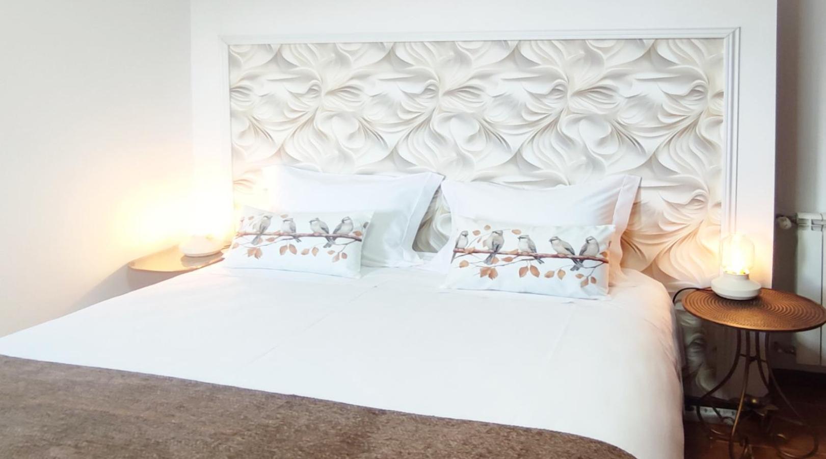 R3 - Guesthouse Travessa Da Arieira Aguda (Leiria) Екстериор снимка