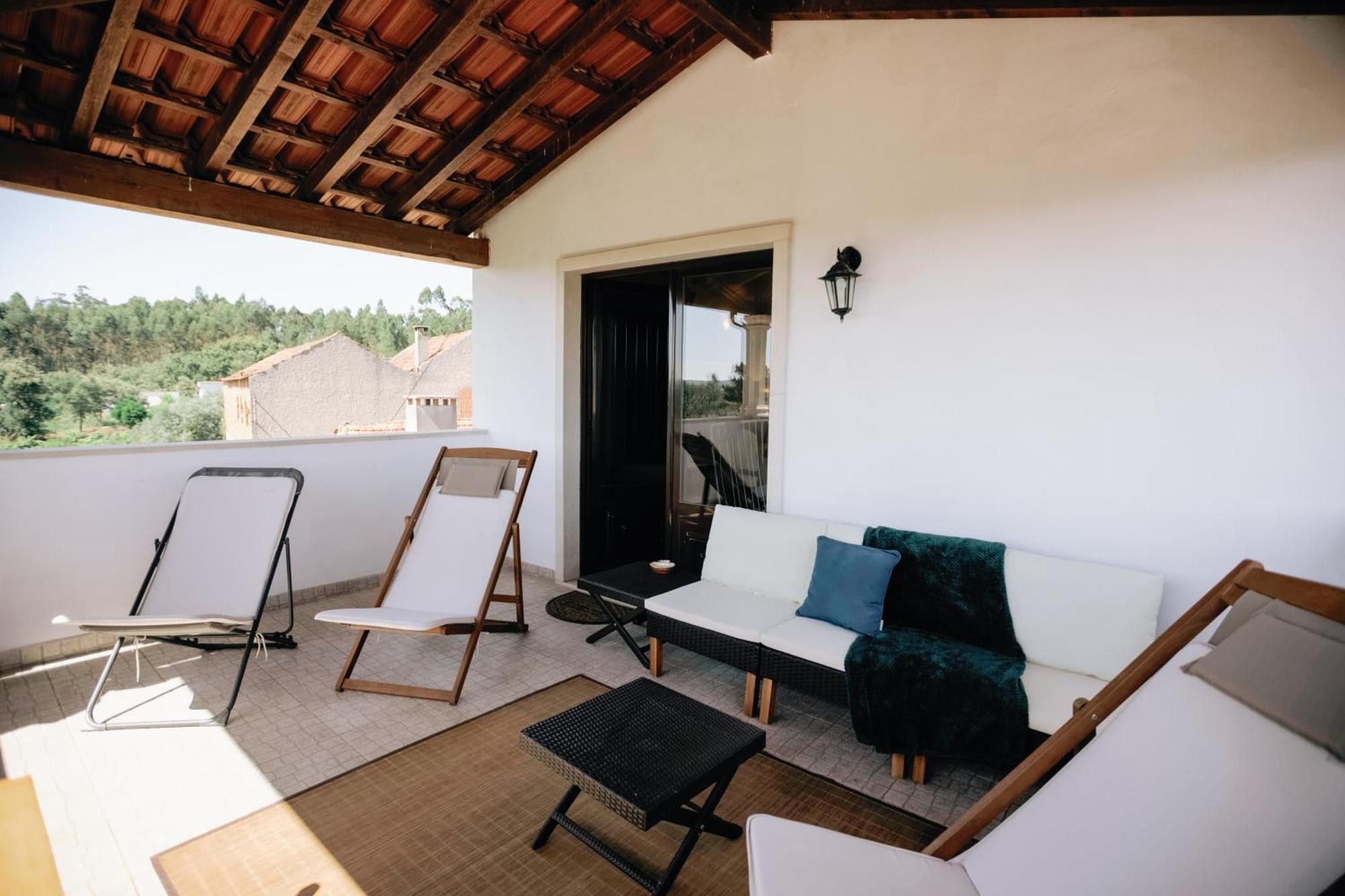 R3 - Guesthouse Travessa Da Arieira Aguda (Leiria) Екстериор снимка